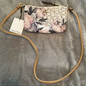 NWT Small Calvin Klein Purse